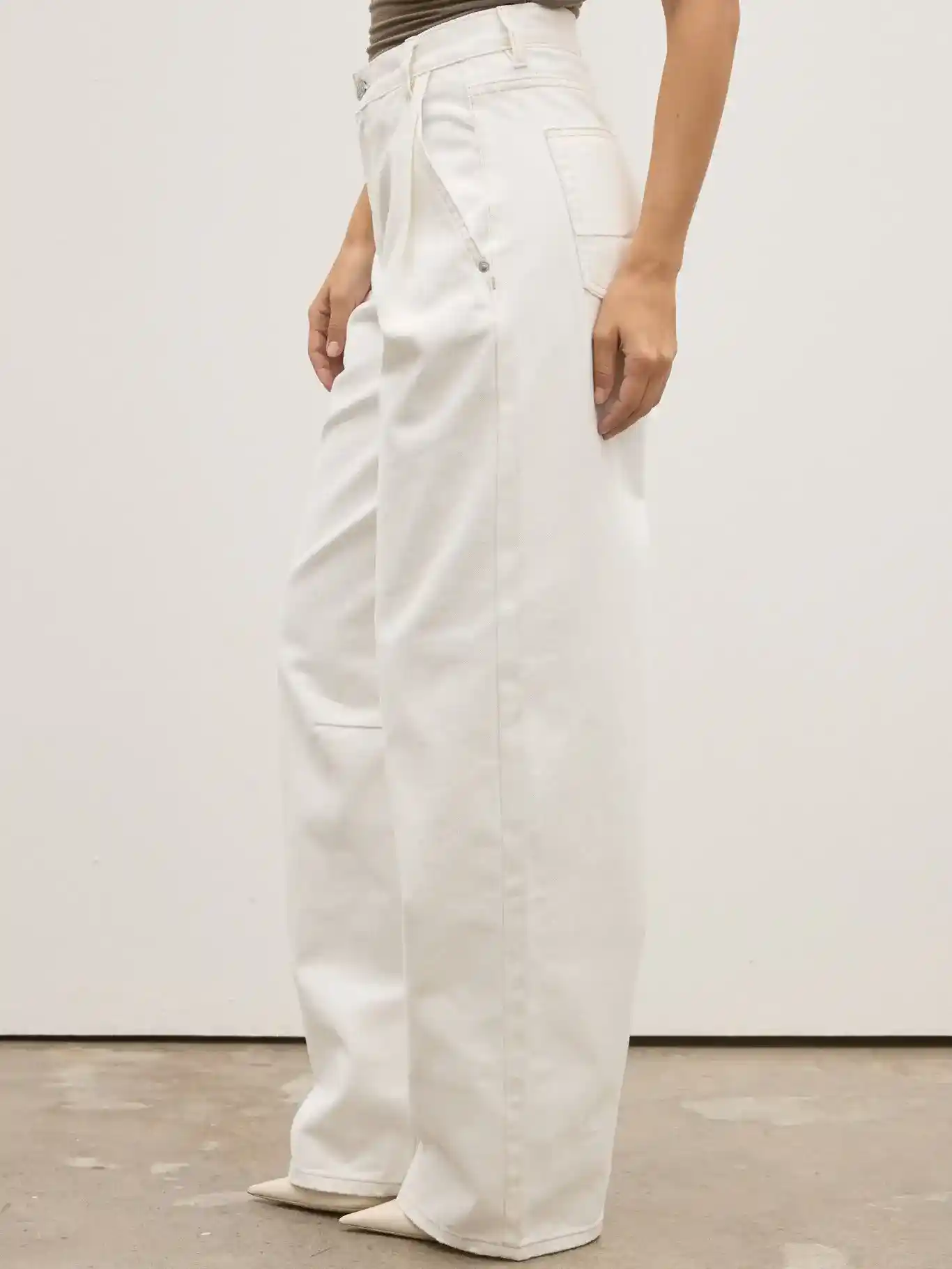 Aston Jean in Geisha White wide-leg denim